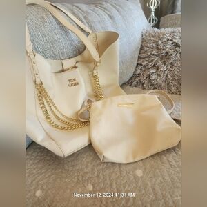 Womens Steve Madden large tote/handbag